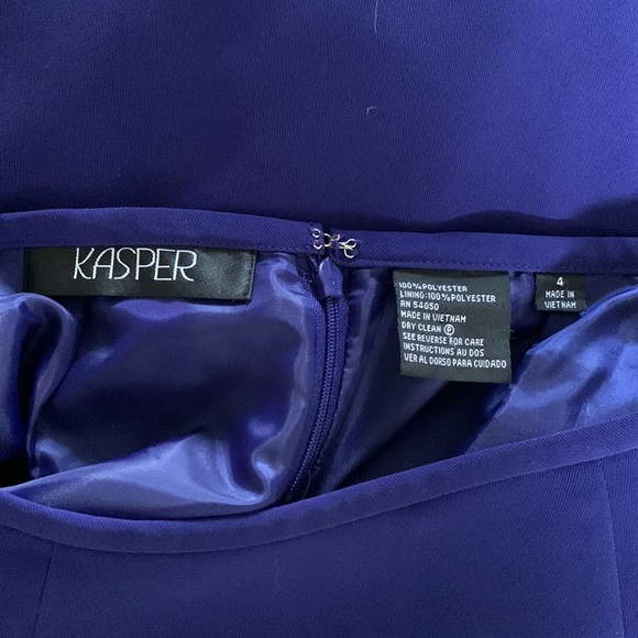 Kasper Purple Suit Set (jacket 6P, skirt 4P) - Picture 12 of 12